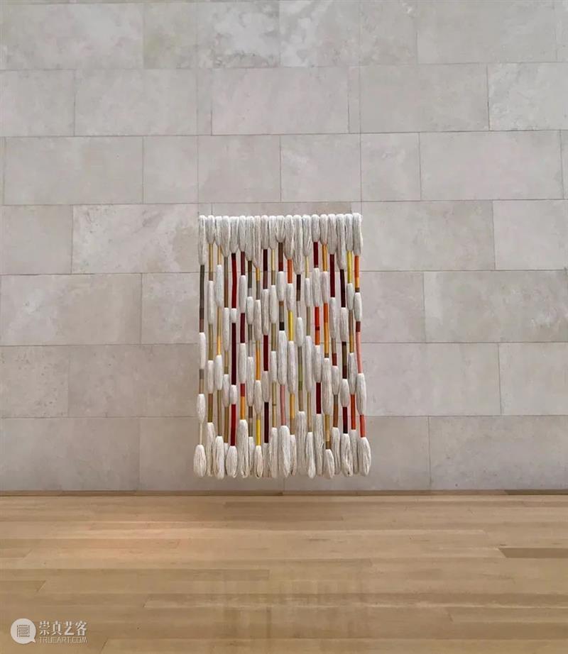 【IFA-时尚资讯】Sheila Hicks | 将麻绳与线团“玩弄”于手中的观念艺术家 崇真艺客