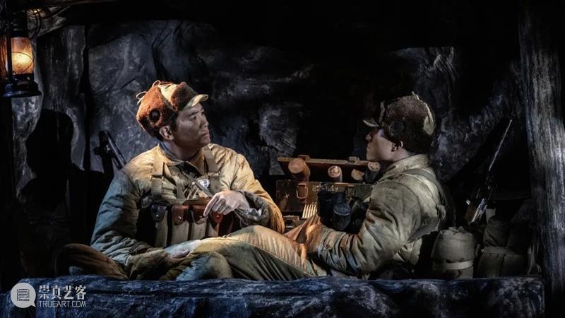 舞台为他们寻回体温｜大型话剧《英雄儿女》再度上演 崇真艺客