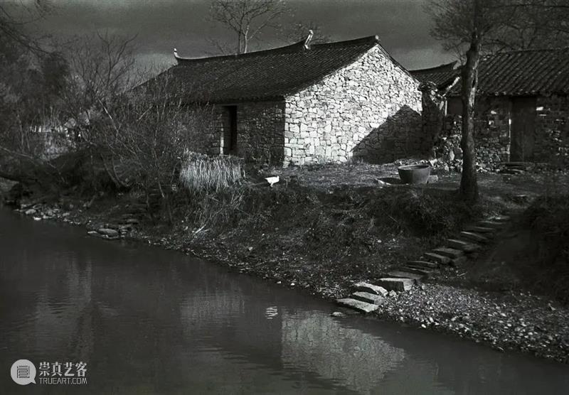 延伸阅读|金石声:“业余”身份的专业眼光 北京中间美术馆 崇真艺客