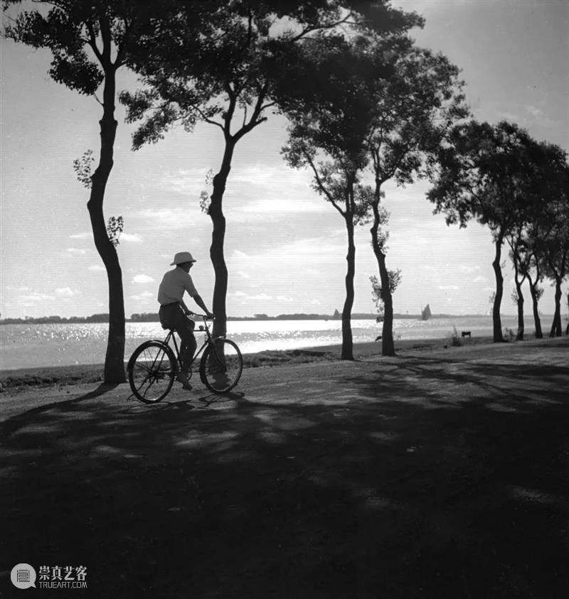 延伸阅读|金石声:“业余”身份的专业眼光 北京中间美术馆 崇真艺客