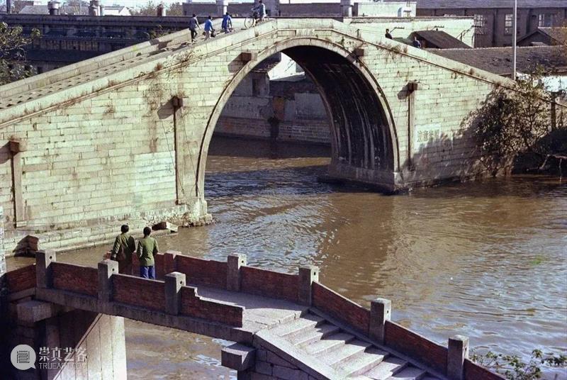 延伸阅读|金石声:“业余”身份的专业眼光 北京中间美术馆 崇真艺客