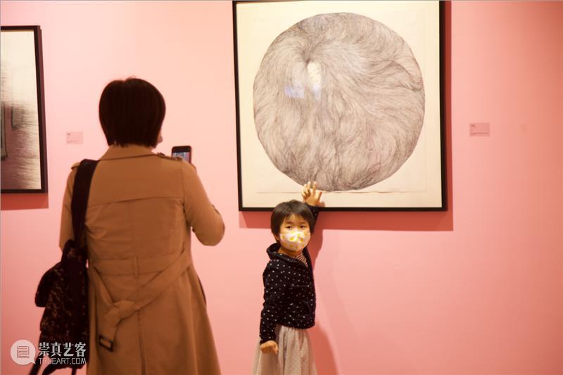 蜕变 | 陈悟个展《看见我》感人至深开幕 崇真艺客