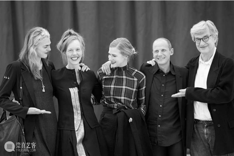 维姆·文德斯写给挚友罗伯特的诗｜展览延期 崇真艺客