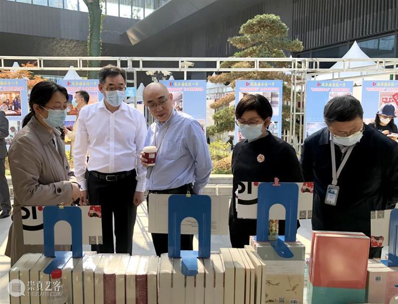 “金虹桥书集”开幕！可读、可赏、可淘、可观，欢迎来上古社摊位逛逛~ 崇真艺客
