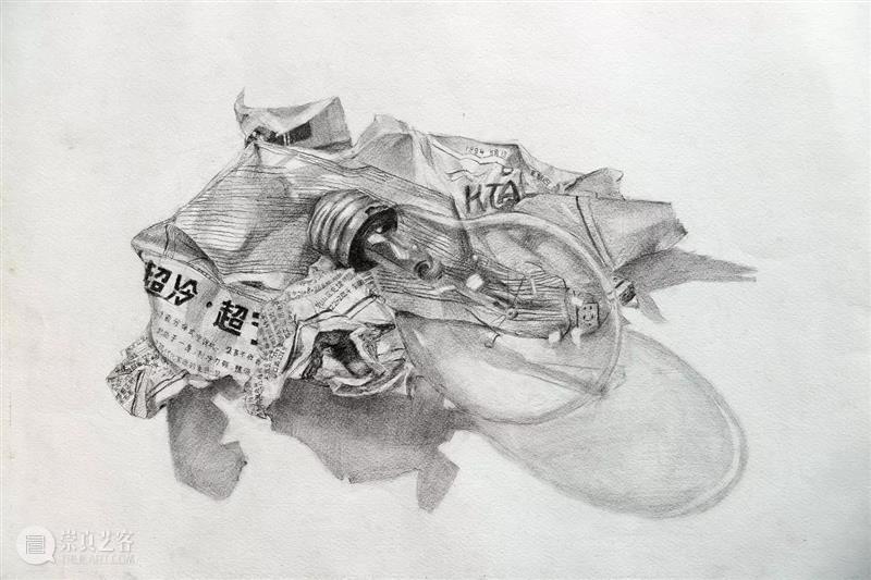 高中生画的精微素描竟然完全不输央美?小志,你不要拿照片骗我 !!!! 崇真艺客