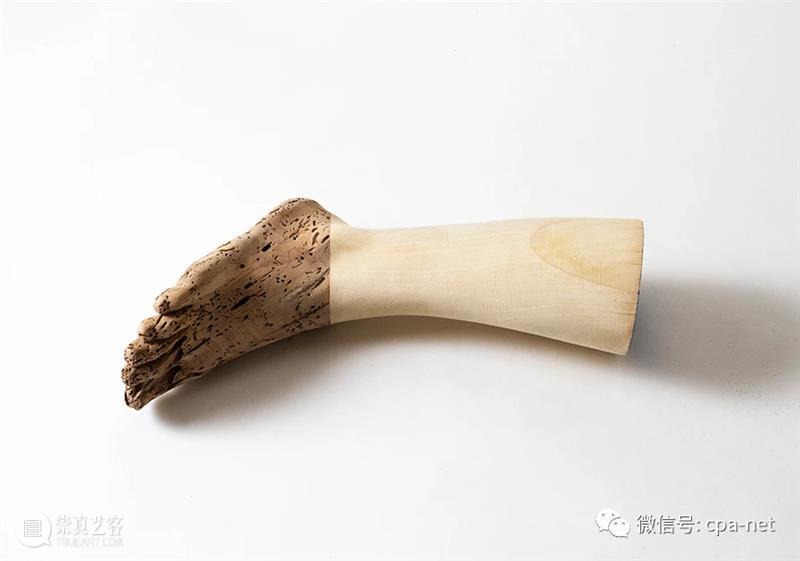 Andreas Senoner雕塑中的变形与融合 崇真艺客