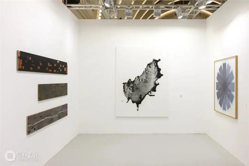展位现场 | 桑塔画廊正在参加上海021当代艺术博览会 | 展位C03 崇真艺客