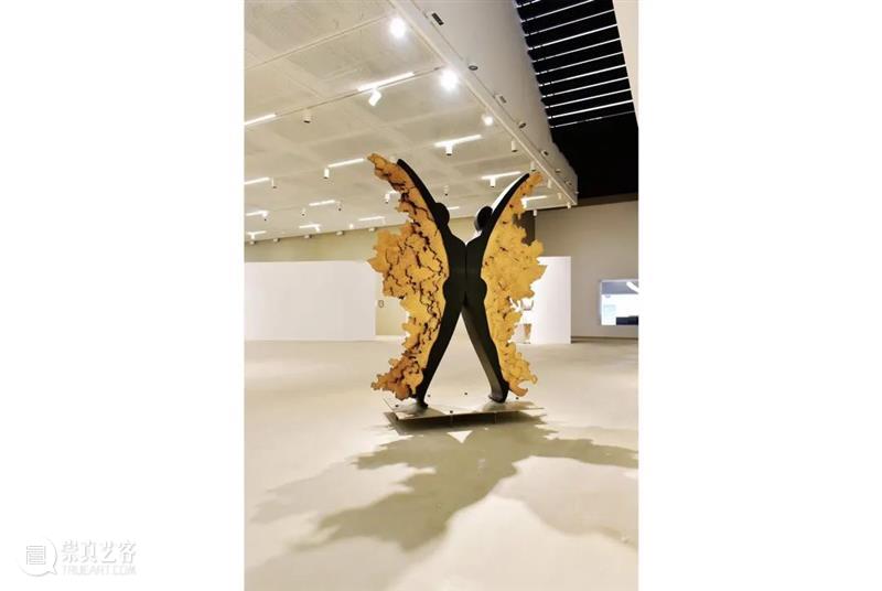 OCAT B10新馆 | 冯嘉安：“参与的雕塑”——山石、戏台、梦蝶的当代艺术实践 崇真艺客
