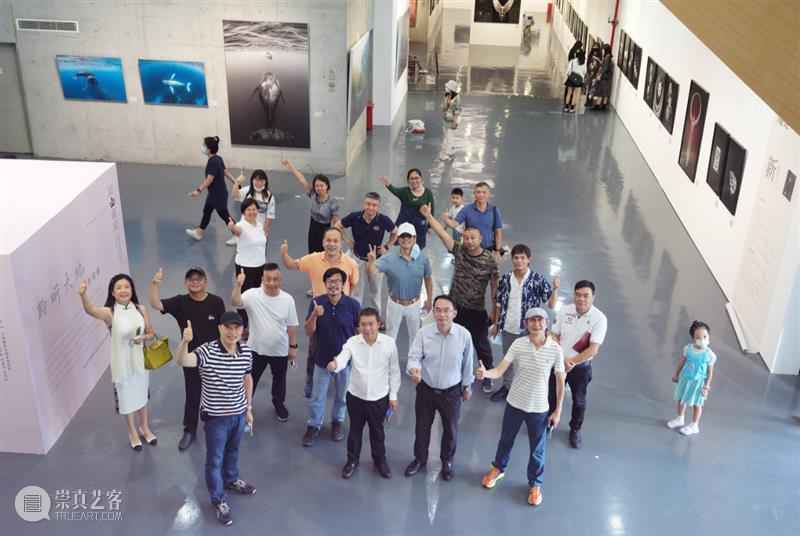 “新山海经——中国摄影金像奖获得者钟国华 孙成毅 贺建华 岳鸿军作品联展”在罗湖美术馆展出 崇真艺客