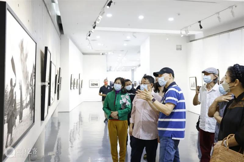 “新山海经——中国摄影金像奖获得者钟国华 孙成毅 贺建华 岳鸿军作品联展”在罗湖美术馆展出 崇真艺客