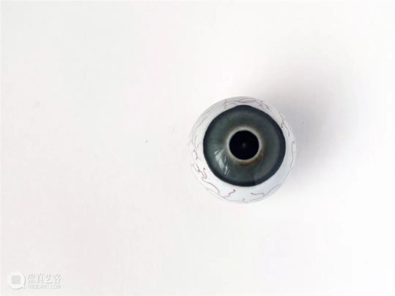 最新代理艺术家I张弱瓷雕系列《Eye眼》 崇真艺客