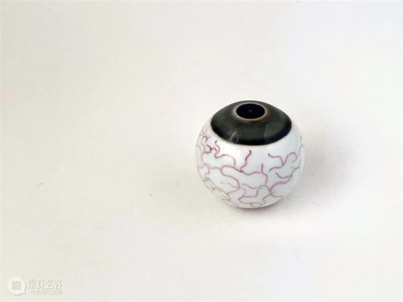 最新代理艺术家I张弱瓷雕系列《Eye眼》 崇真艺客