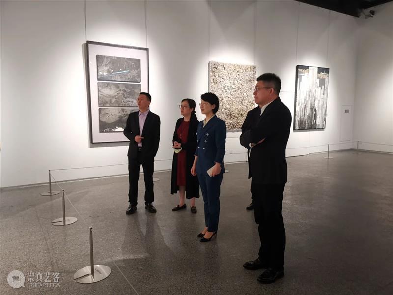 推进中国当代美术开放与拓展，第四届全国（宁波）综合材料绘画双年展今日开幕 崇真艺客