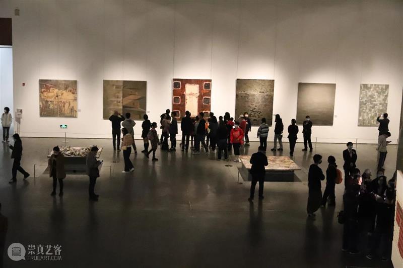 推进中国当代美术开放与拓展，第四届全国（宁波）综合材料绘画双年展今日开幕 崇真艺客