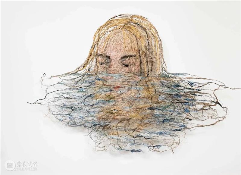 亚麻编织的人体美学:躯干上长出花朵 崇真艺客