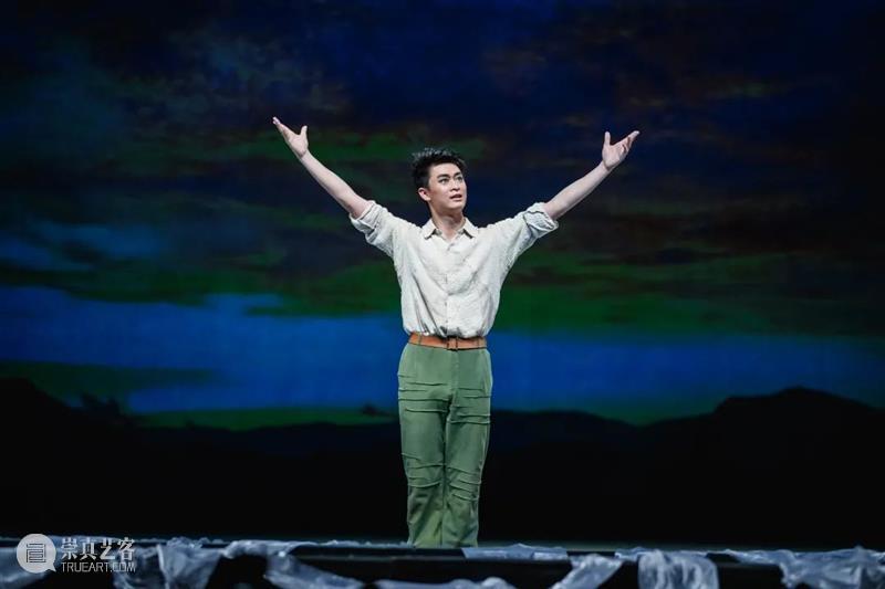 《舞蹈风暴》王牌舞者黎星，导演新作「火车站」即将启程！ 崇真艺客