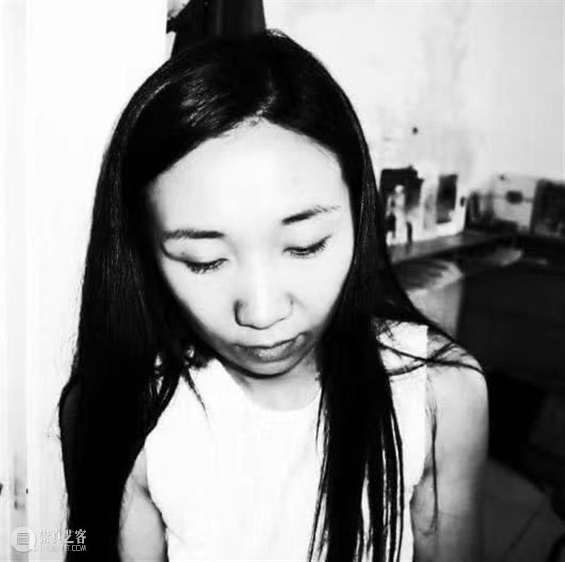 艺术家访谈｜李姝睿：我的绘画是时空中现实和感受的精炼记录 崇真艺客