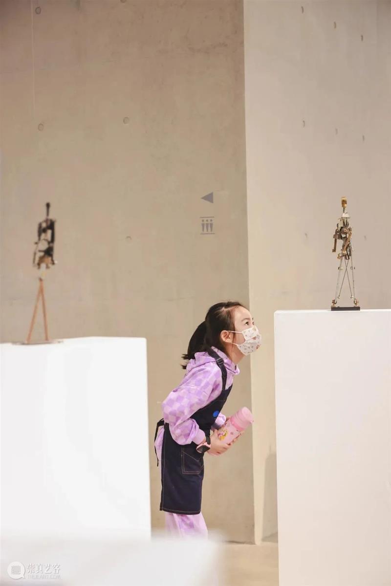 OCAT未来Future | “O Cat探访雕塑展”观展礼仪课回顾 崇真艺客