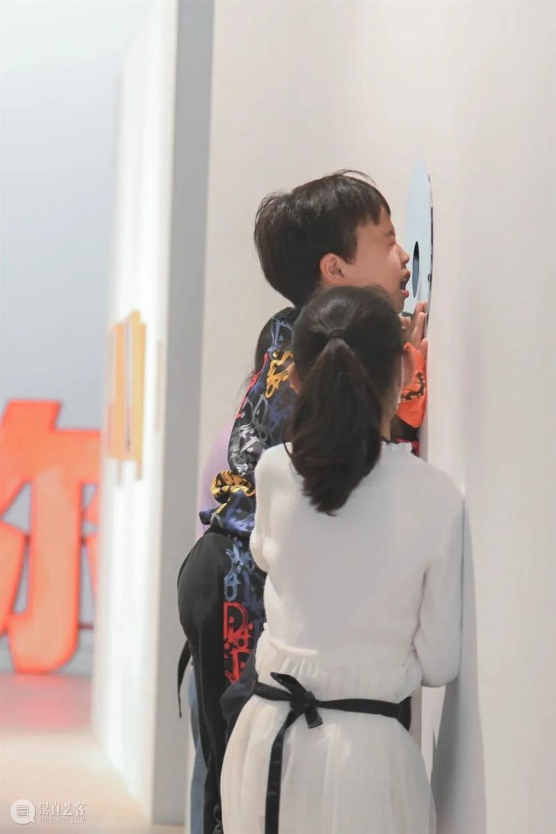OCAT未来Future | “O Cat探访雕塑展”观展礼仪课回顾 崇真艺客