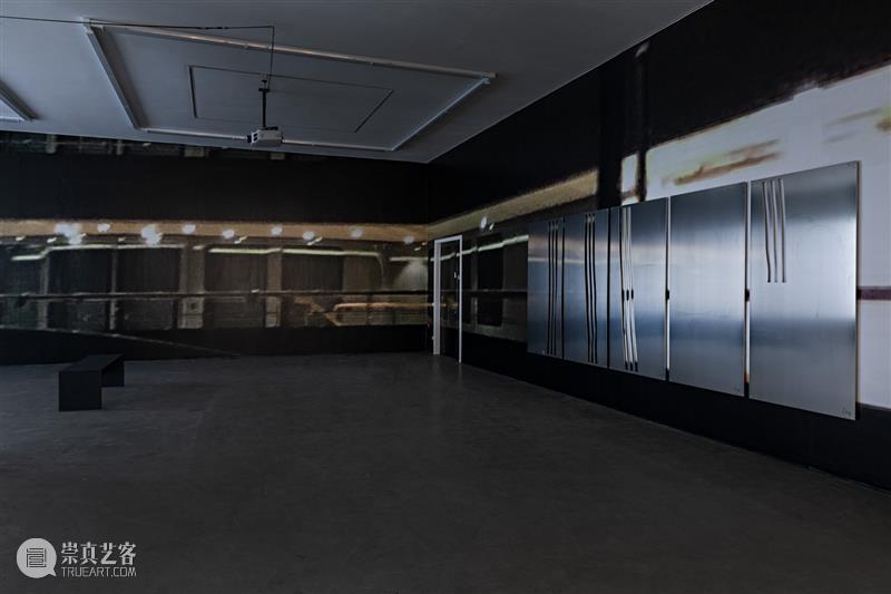 正在展出 | 科里·阿肯吉尔 (Cory Arcangel) 个展「Flying Foxes」| 德国汉堡艺术协会 崇真艺客