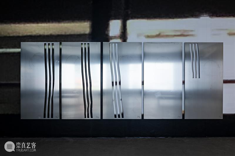 正在展出 | 科里·阿肯吉尔 (Cory Arcangel) 个展「Flying Foxes」| 德国汉堡艺术协会 崇真艺客