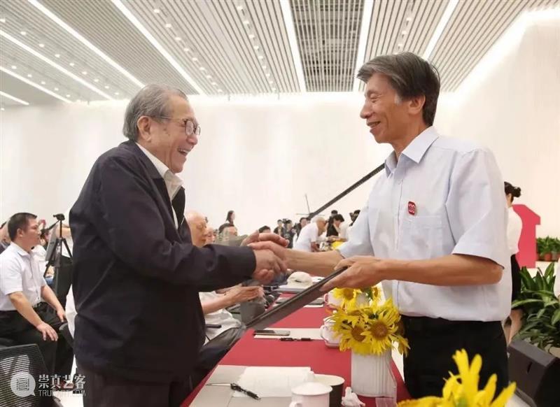 纪念丨沉痛悼念钟涵先生 崇真艺客