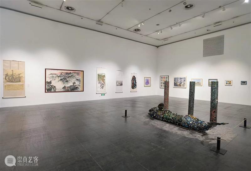 年度回顾 | 重思历史与现实:广州美术学院美术馆群展览回顾 崇真艺客