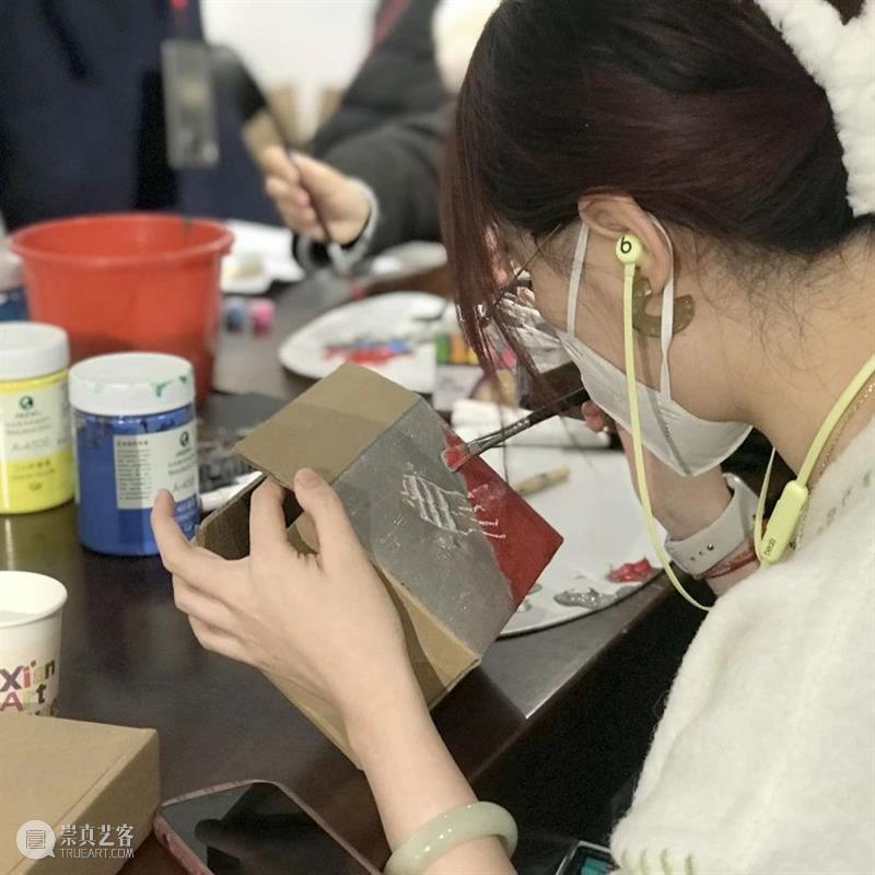 “王波美育项目：纸盒美术馆”公共教育活动成功举办 崇真艺客