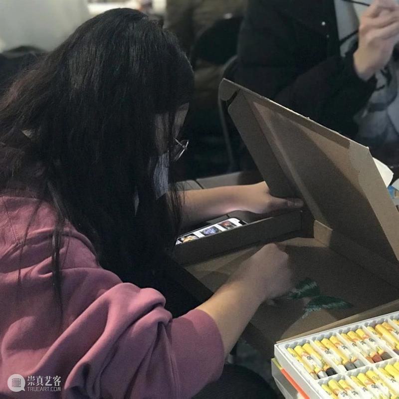 “王波美育项目：纸盒美术馆”公共教育活动成功举办 崇真艺客