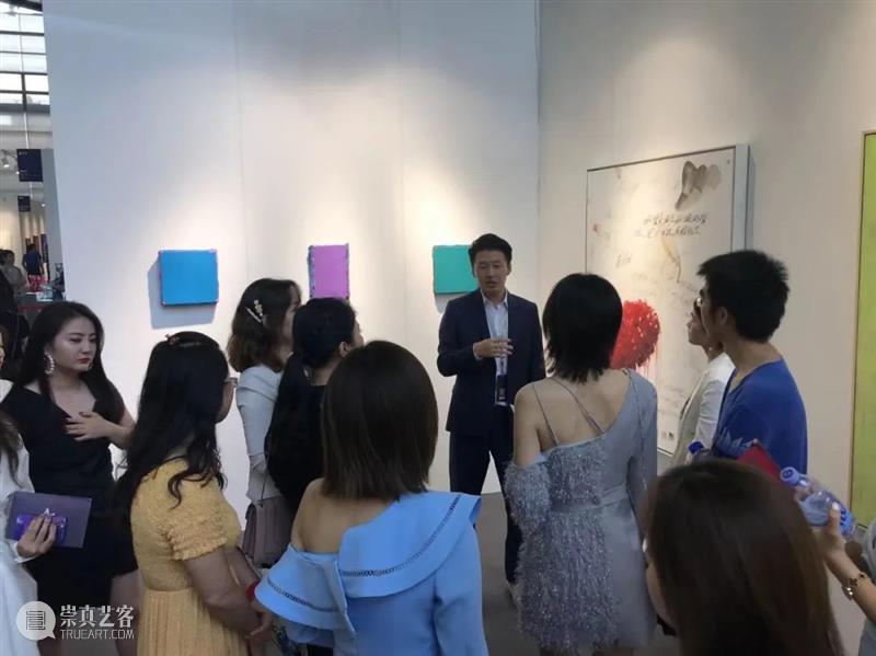 Hi艺术|KennaXu,深圳本地最国际化的画廊是如何炼成的? 崇真艺客