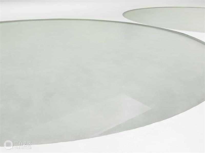 卓纳纽约｜费利克斯·冈萨雷斯–托雷斯（Felix Gonzalez-Torres）个展 崇真艺客