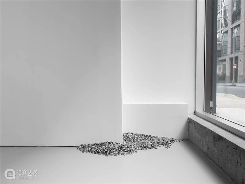 卓纳纽约｜费利克斯·冈萨雷斯–托雷斯（Felix Gonzalez-Torres）个展 崇真艺客