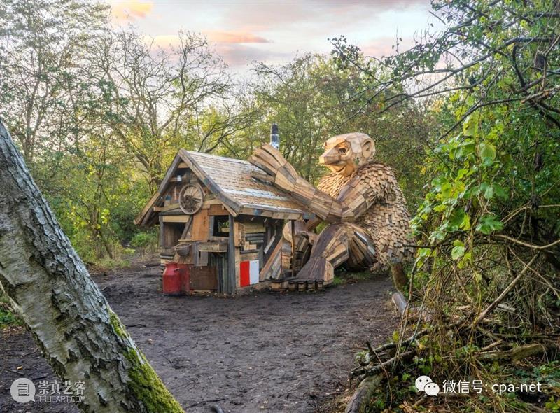 艺术家Thomas Dambo在木头中制作巨魔雕塑 崇真艺客
