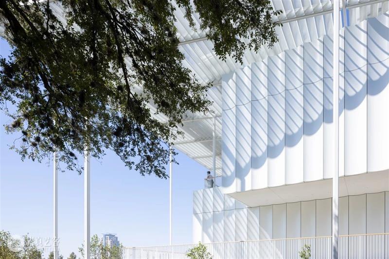 被遮蔽，休斯顿基金会总部大楼 / Kevin Daly Architects + PRODUCTORA 崇真艺客