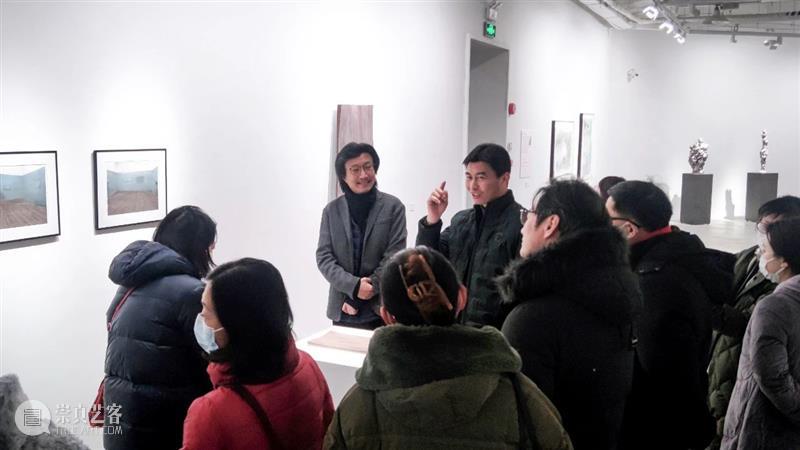 【上海油雕院 | 午间1小时】“兔年迎新——艺术家带你看展览”活动在上海油画雕塑院美术馆举办 崇真艺客