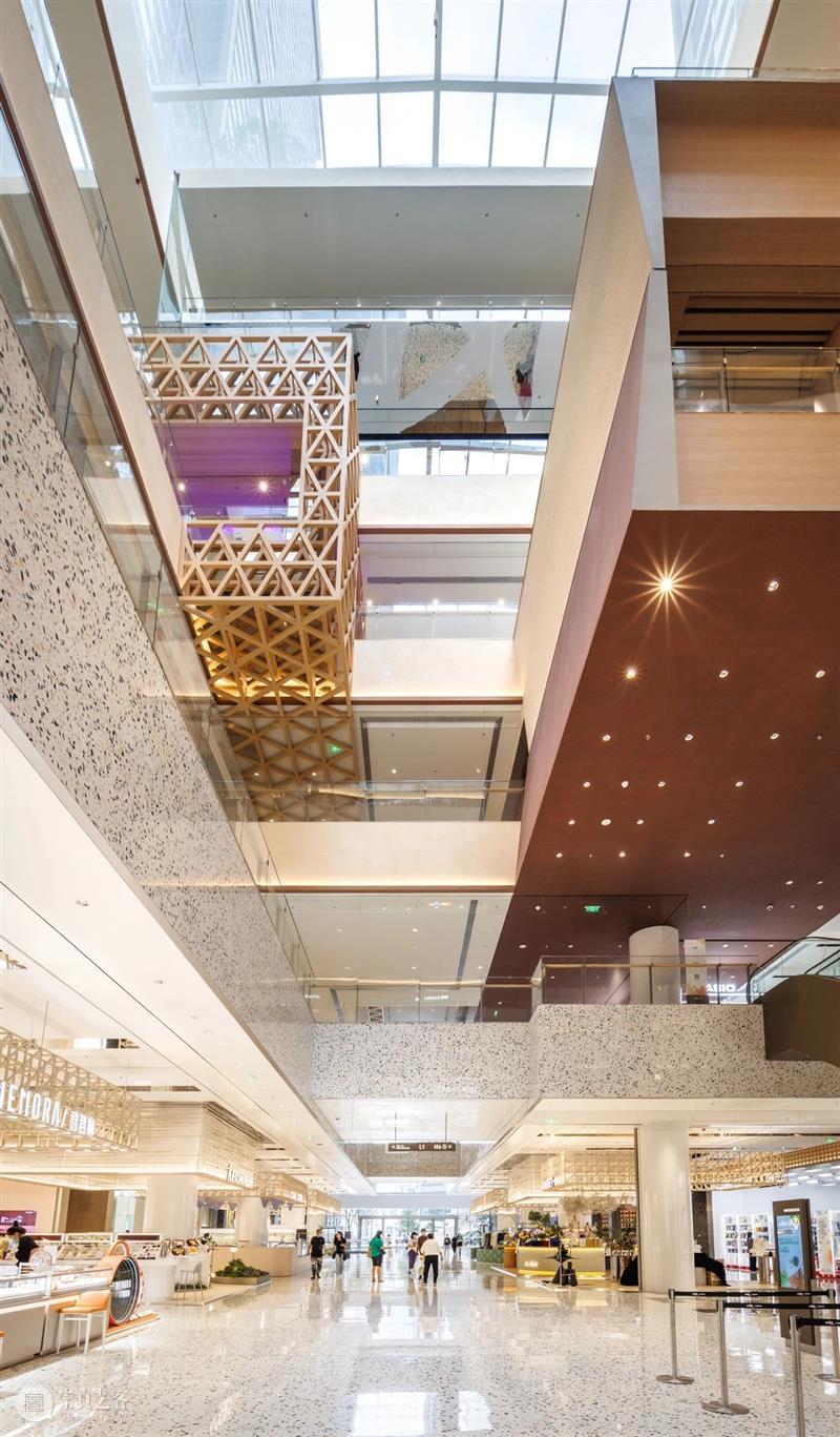 华润置地笋岗中心·万象食家 / 10 Design 崇真艺客