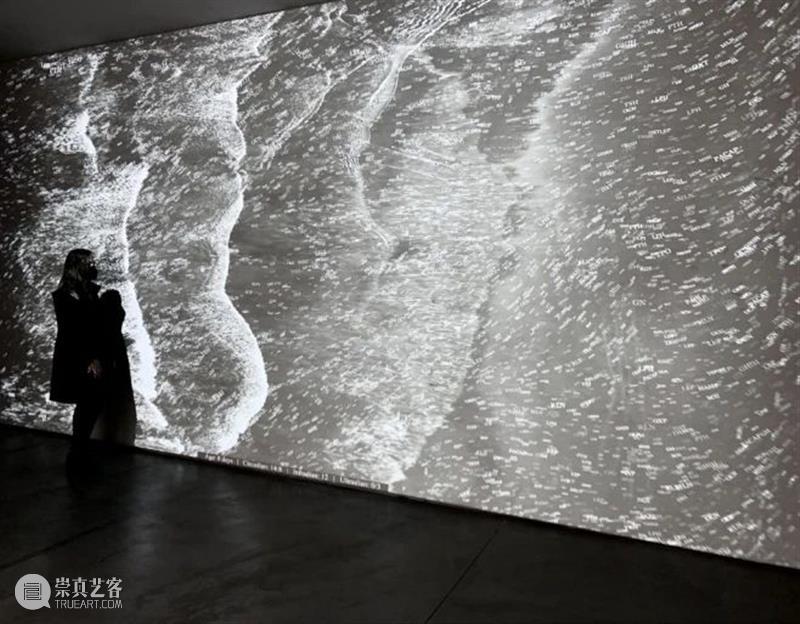 现场｜拉斐尔·洛扎诺-亨默（Rafael Lozano-Hemmer）首次香港个展开幕 呈现大型互动装置及现场表演 崇真艺客