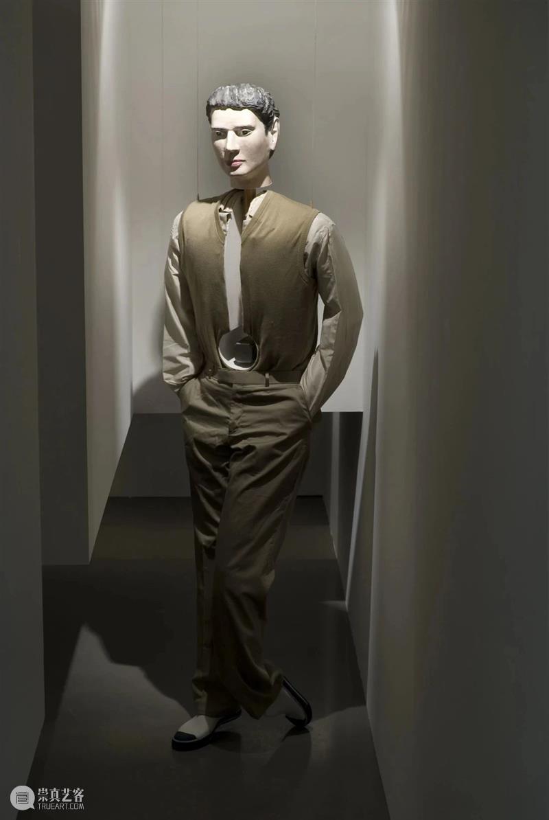 艺术家 | 马库斯·辛瓦尔德 Markus Schinwald  Ropac画廊 崇真艺客