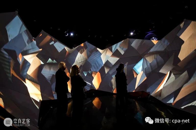 9组颠覆视觉的灯光装置艺术！ 崇真艺客