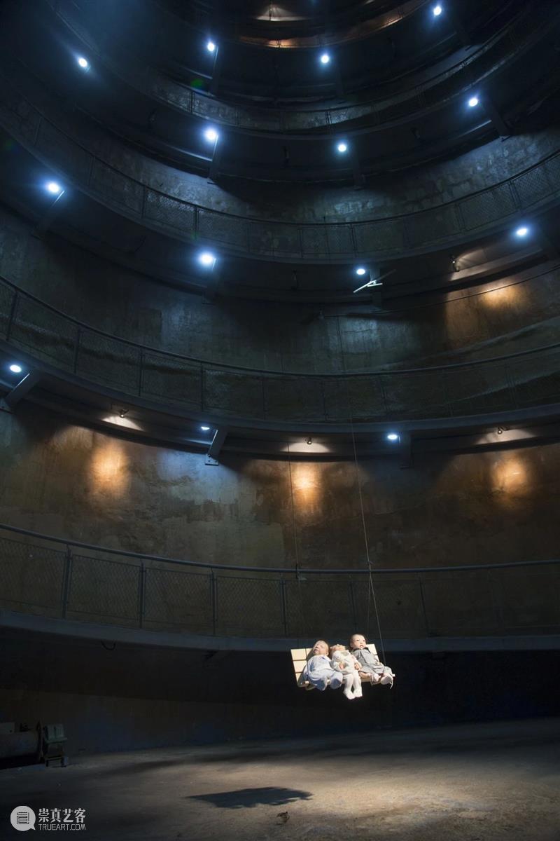 一起来看看烟囱的内部! 崇真艺客