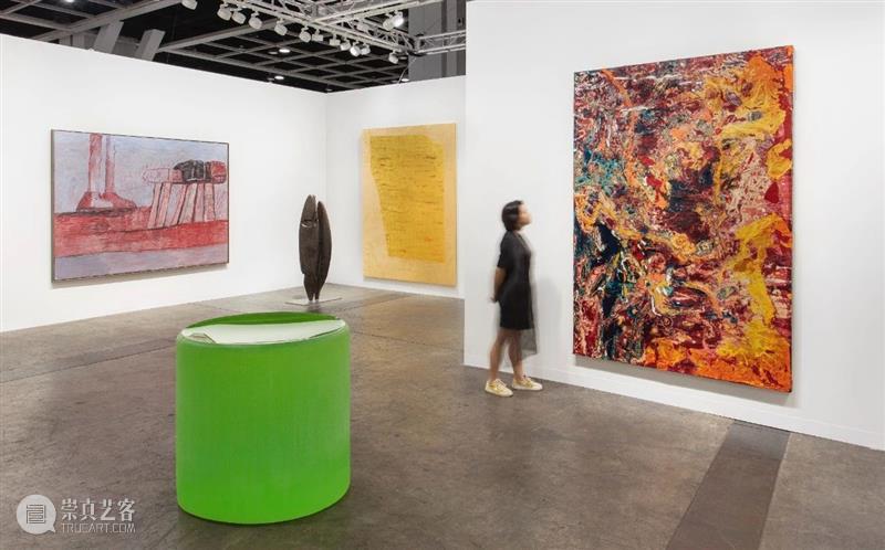 打卡香港 国际大咖齐聚 热门展品火爆 | 国家美术·关注 崇真艺客