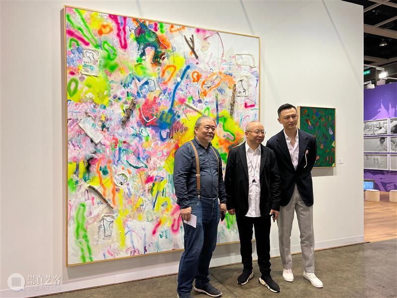 打卡香港 国际大咖齐聚 热门展品火爆 | 国家美术·关注 崇真艺客