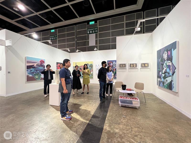 打卡香港 国际大咖齐聚 热门展品火爆 | 国家美术·关注 崇真艺客