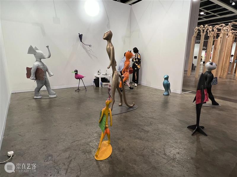 打卡香港 国际大咖齐聚 热门展品火爆 | 国家美术·关注 崇真艺客