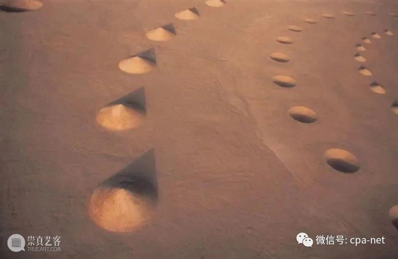 Land Art——写在荒野里的诗 崇真艺客