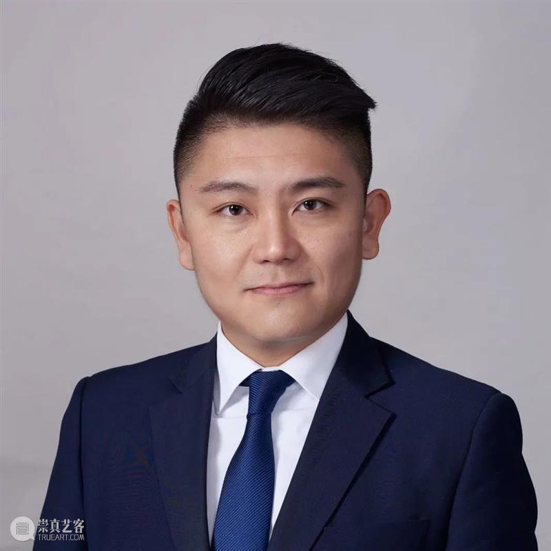 创下拍卖史上最高纪录!翠蕴琛宝 灵瑞玉环 天然帝王绿翡翠手镯以港币 6,000 万元夺冠! 崇真艺客