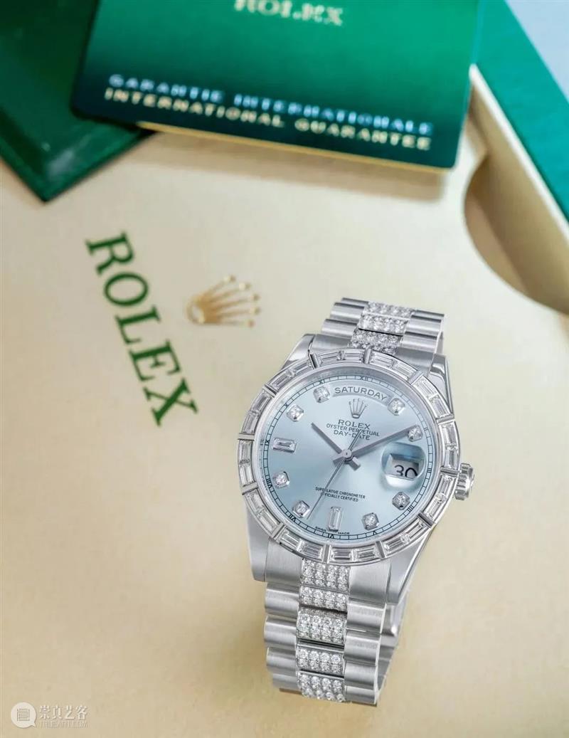 创下拍卖史上最高纪录!翠蕴琛宝 灵瑞玉环 天然帝王绿翡翠手镯以港币 6,000 万元夺冠! 崇真艺客