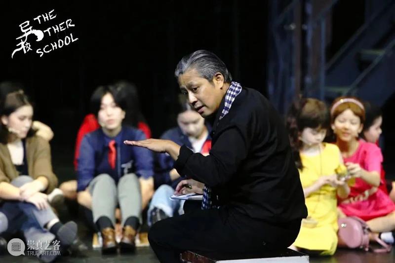 这所Rock主题的“异校”又要开学了，“返校”前发生了什么？ 崇真艺客