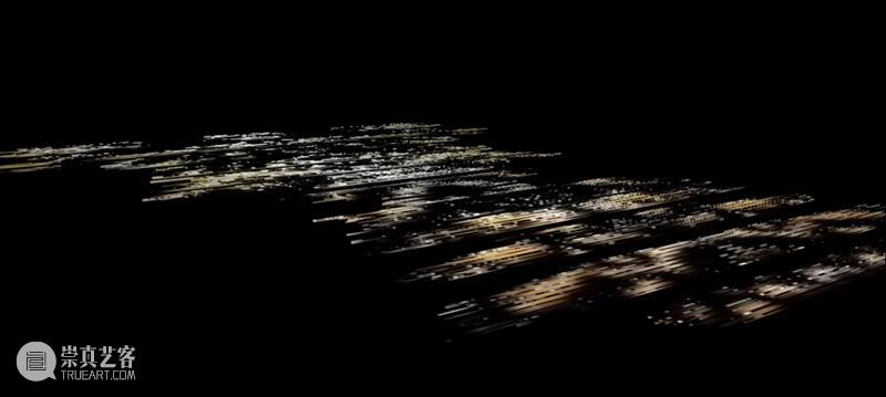 她用AI人工智能在上海生成了一片“光之海” 崇真艺客