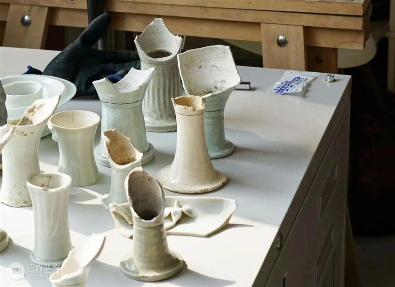 万一对话｜洪浩：我想将这些“无价值”的东西另外生成一种价值 崇真艺客